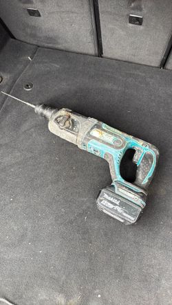 Makita 18v rotary hammer