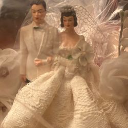 Vintage Bride & Groom Cake Topper