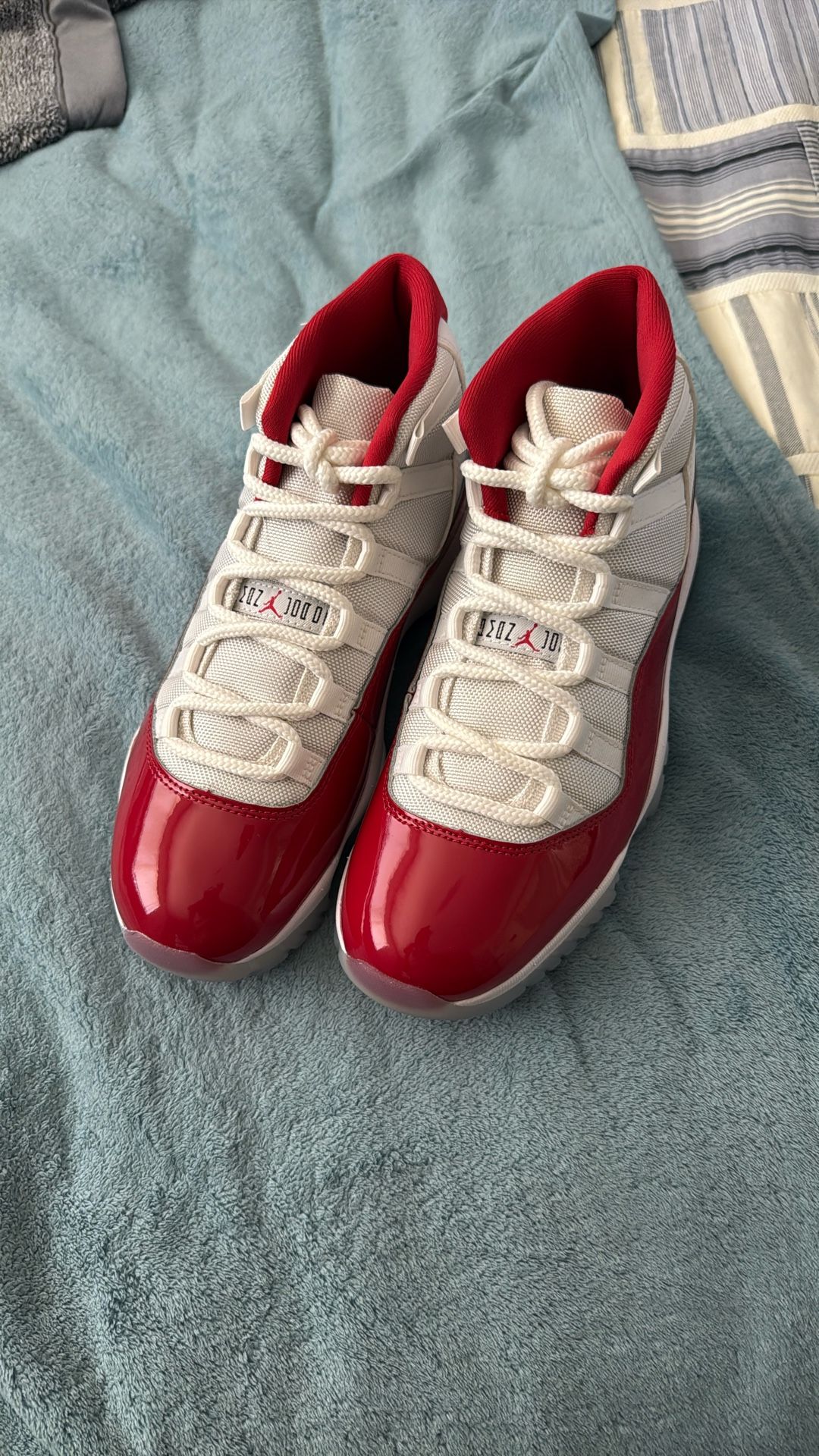 Jordan 11 Cherry