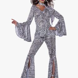 Mama Mia 70’s Outfit 