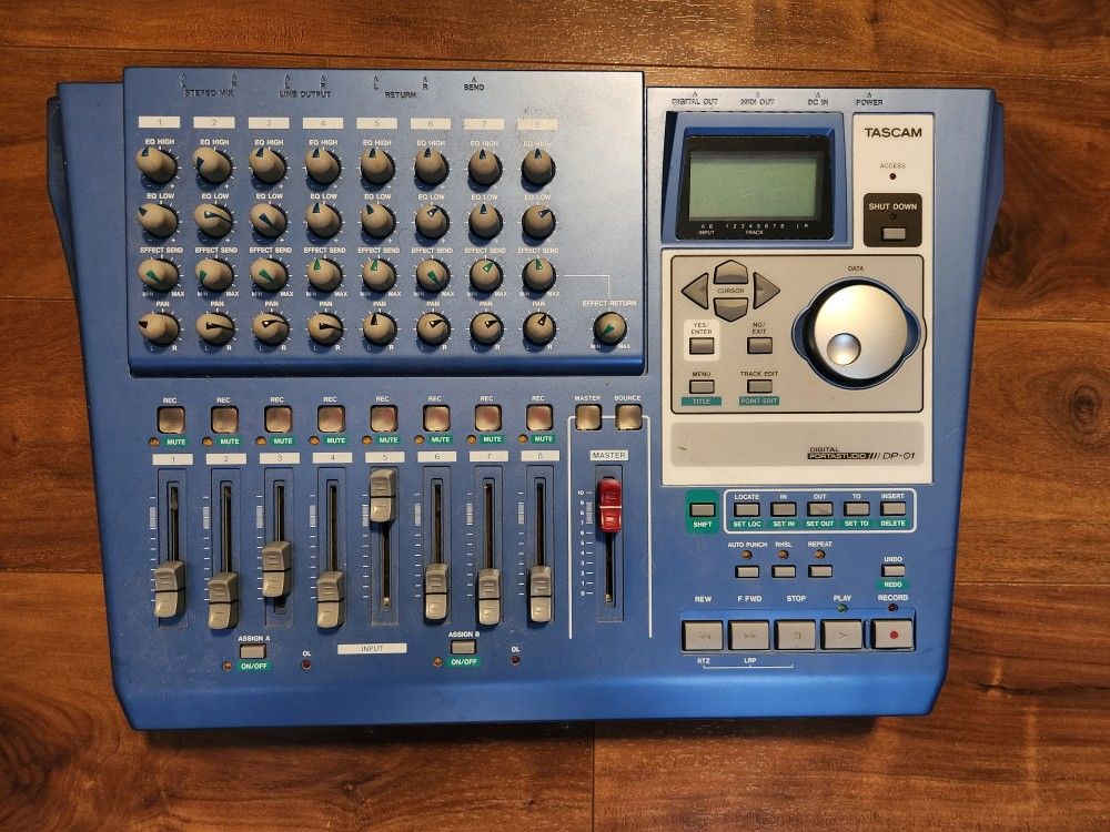 Tascam DC-01