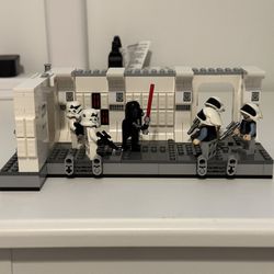 LEGO STARWARS BOARDING THE TANTIVE IV (NO ARC FIVES TROOPER) 