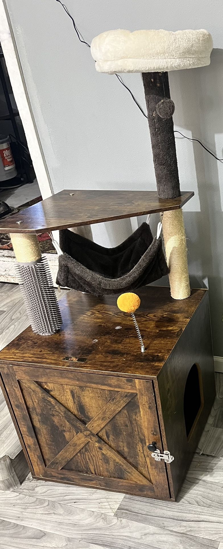 Cat Tree/Litter Cabinet