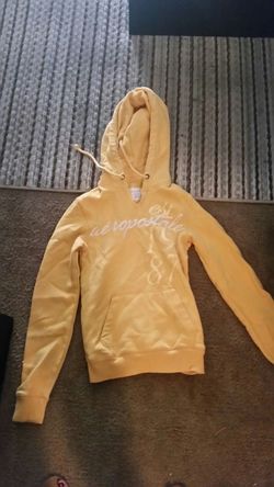 Aeropostale Small yellow hoodie