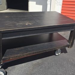 Free - Coffee Table with Two End Tables