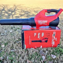 Milwaukee FUEL 18V Leaf Blower KIT