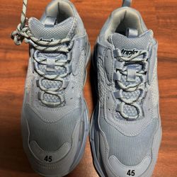 Balenciaga Triple S