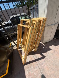 Free 2 x4 scrap wood framed crate