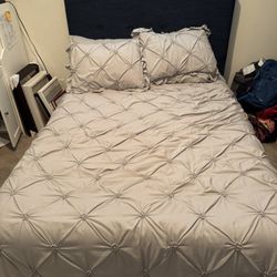 Like new guest Bed For Sale