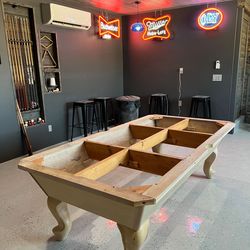 Pool table