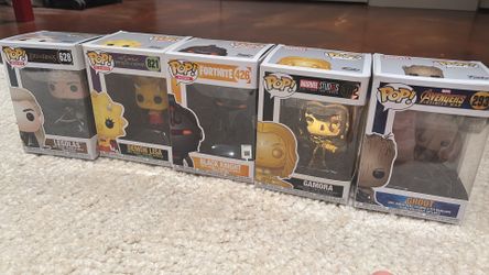 5 Funko Pop Figures