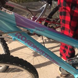 Women six speed roadmaster