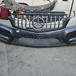 Front bumper and grill Oem 2014 C250