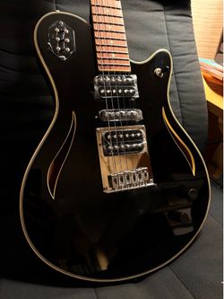 Michael Kelly Custom Collection Electric Guitar Gloss Black-Brand New/Only Tested