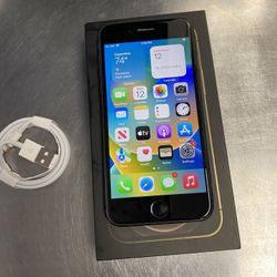 iPhone 8 64g Factory Unlock Like New 