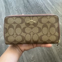 Coach Long zip around wallet