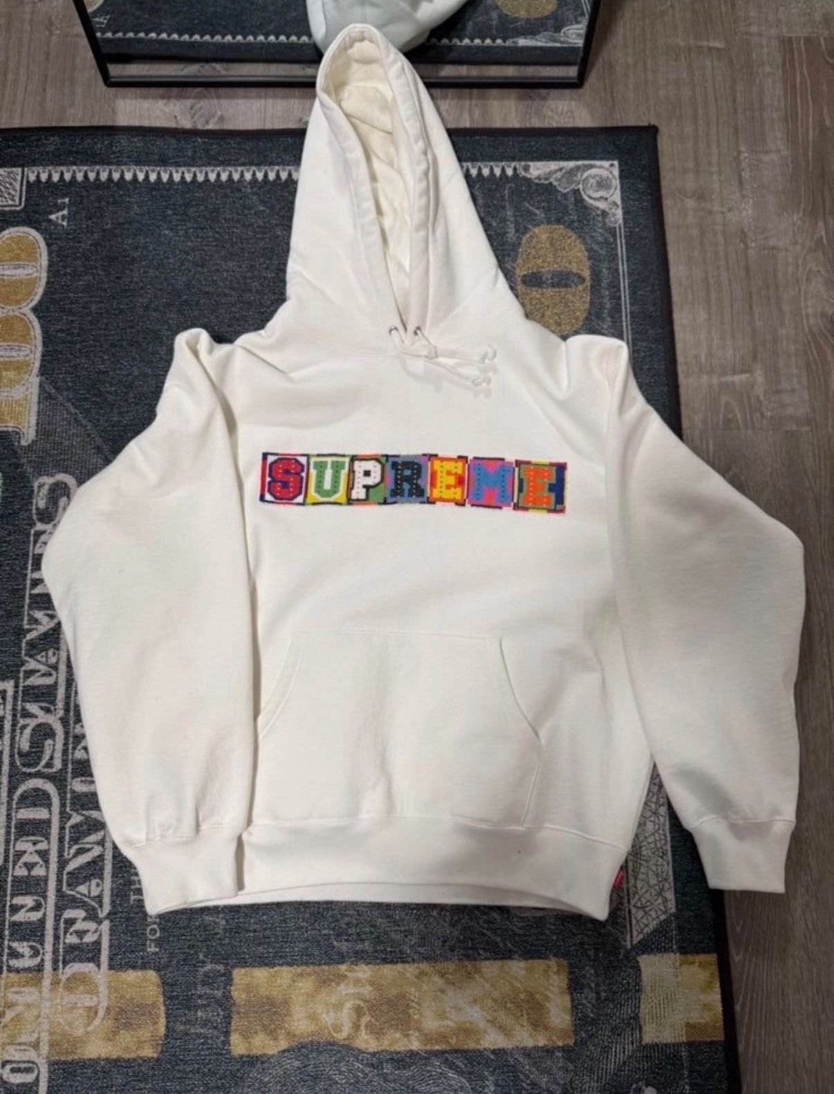 Supreme Hoodie