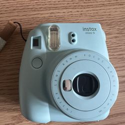 Polaroid Instax Mini 9 Instant Camera