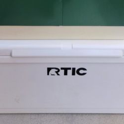 🧊 RTIC 145 QT Cooler – Heavy-Duty Ice Chest (Like Yeti)