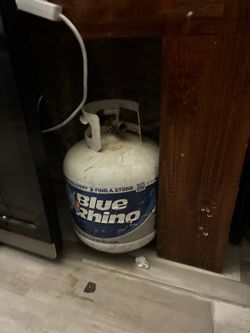 Partially full propane tank