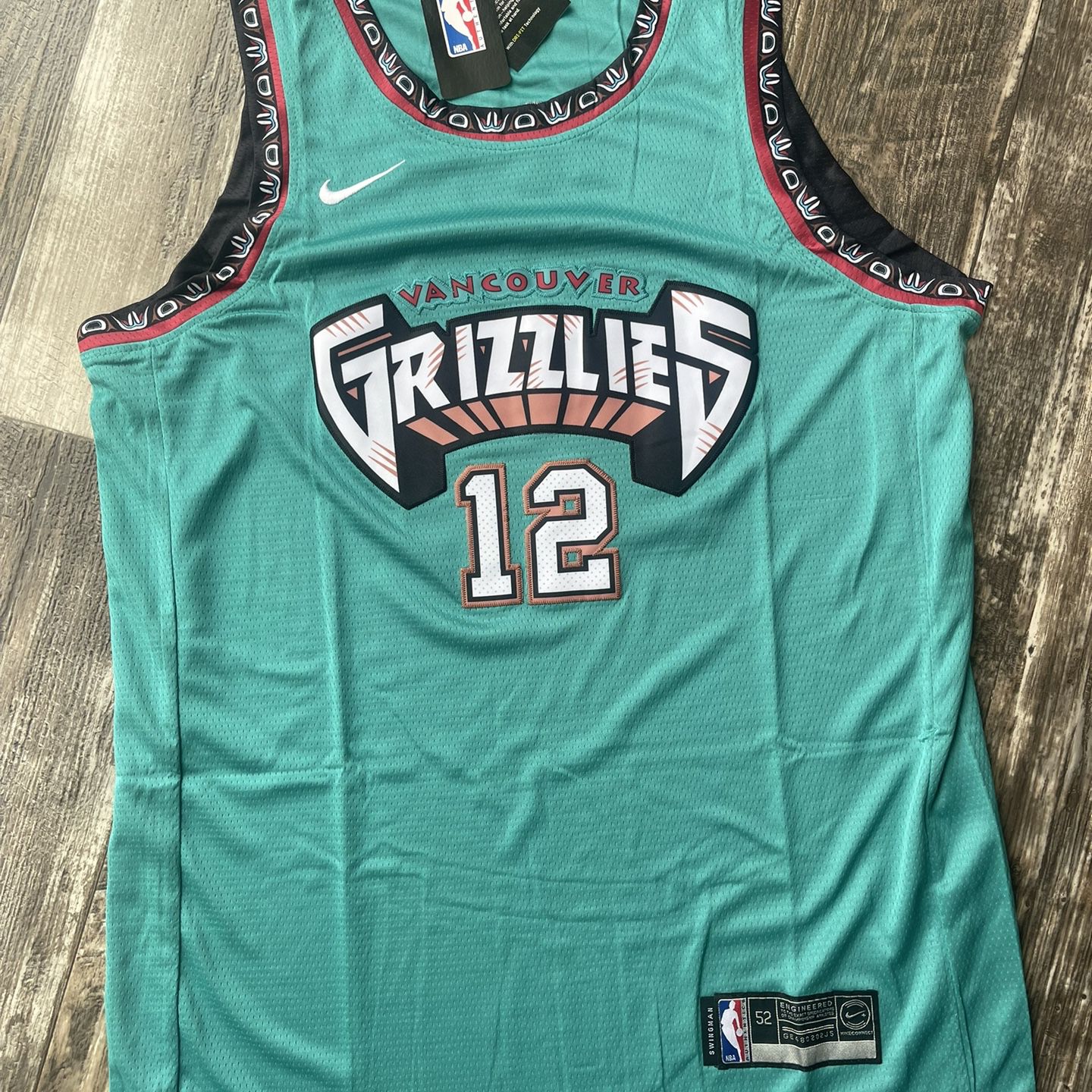 Ja Morant Vancouver Grizzlies Basketball Jersey Large for Sale in Myrtle  Beach, SC - OfferUp