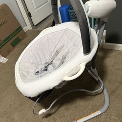Graco Soothe ’n Sway LX Portable Baby Swing and Baby Bouncer Bouncer, Multi Direction Seat, 2 Speed Vibration