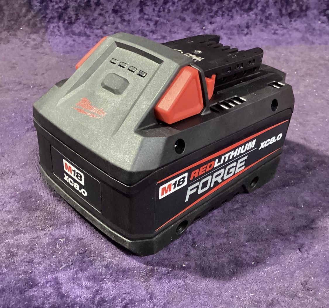🧰🛠Milwaukee M18 18V Lithium-Ion REDLITHIUM FORGE XC 8.0Ah Battery Pack-NEW!-$150