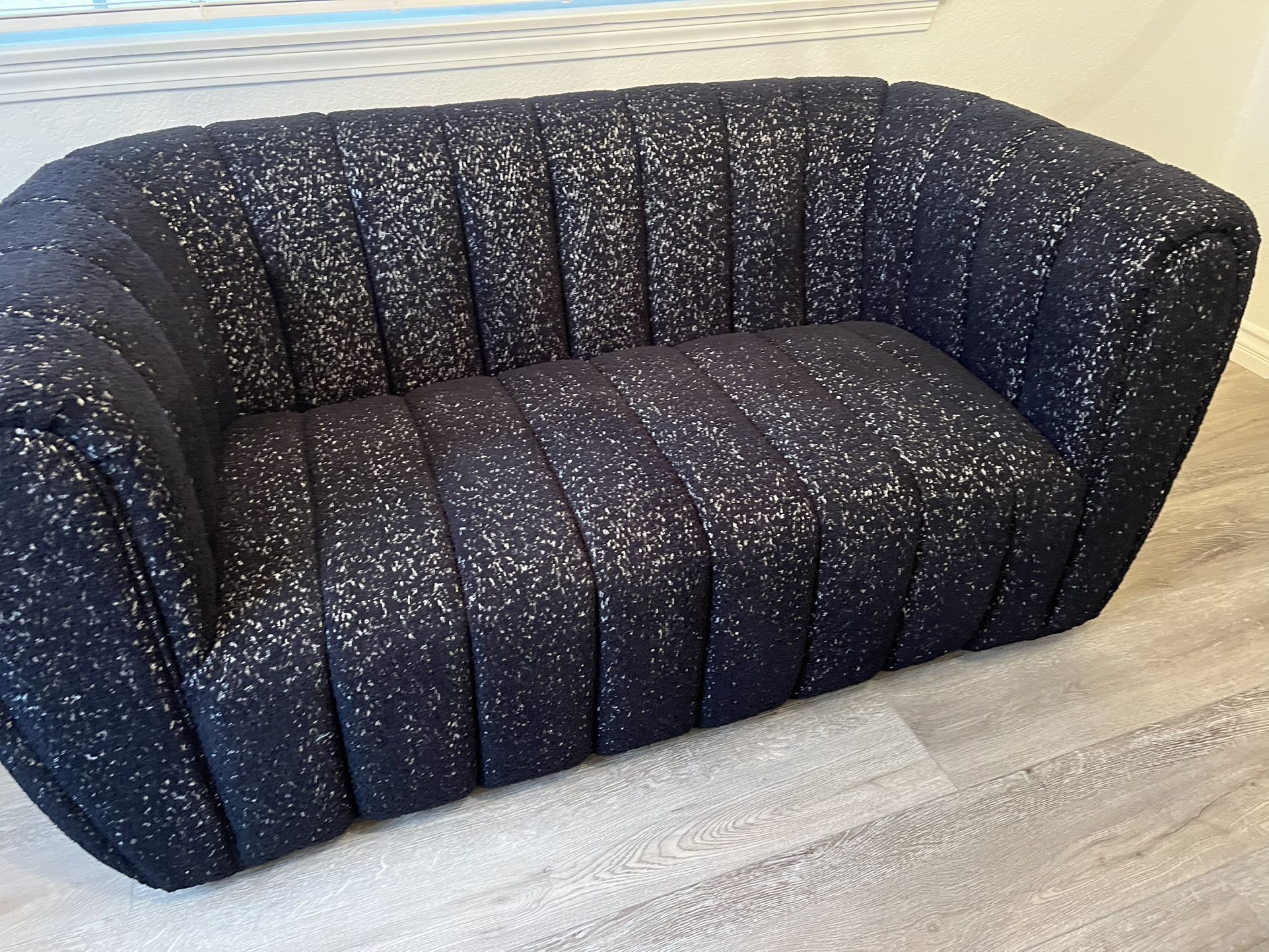 New Boucle Fabric Couch / Love Seat.  Black, Grey, Beige.  82x34x31H; 63x34x31H.  Free Delivery!