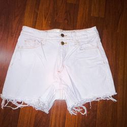 Universal Thread Women’s Off White Distressed Denim Shorts Size 4