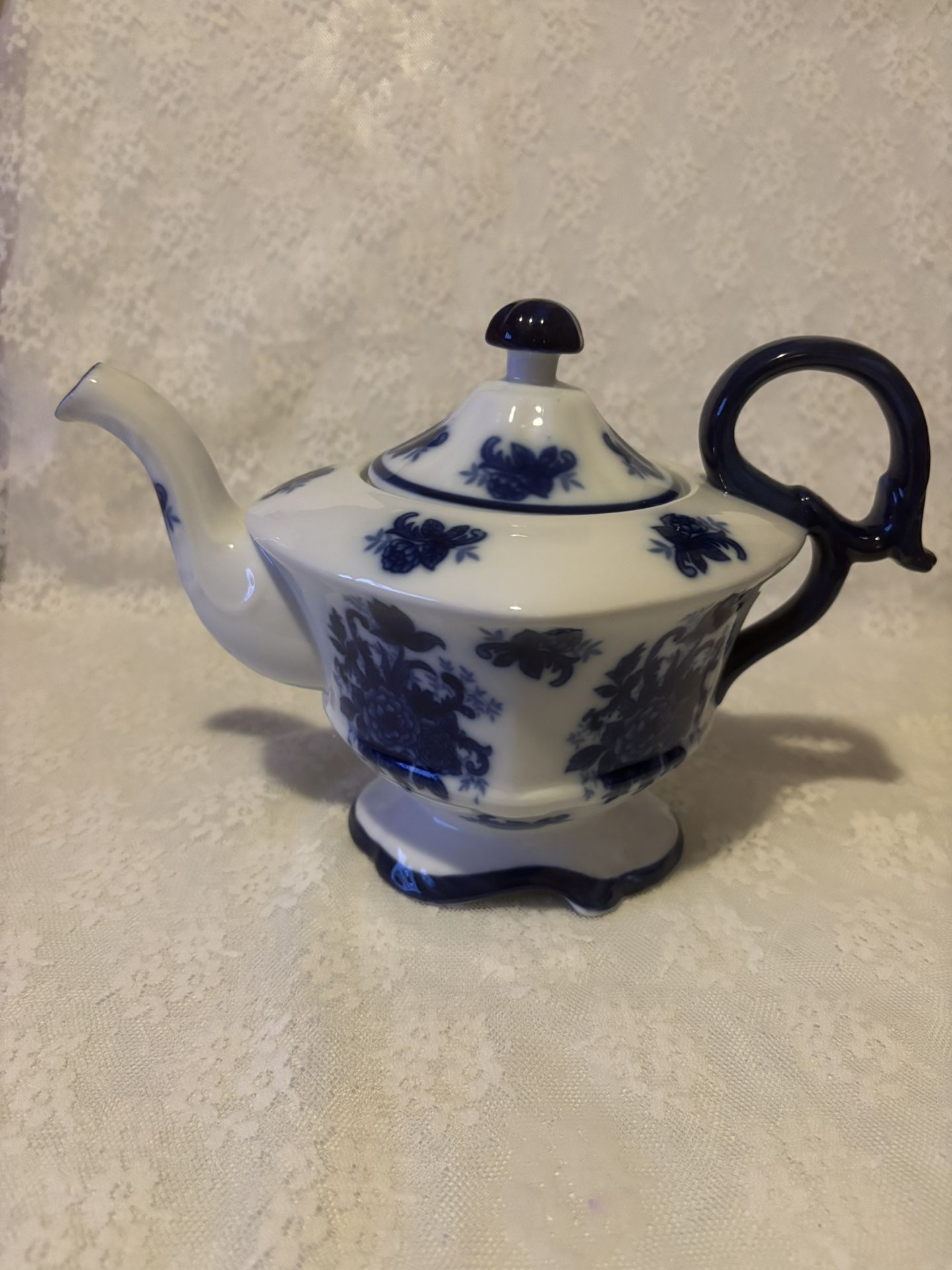 Blue And White Floral Teapot. Read Description.