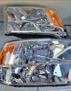09-18 RAM Headlights Faros Calaveras Micas Luces Lamps