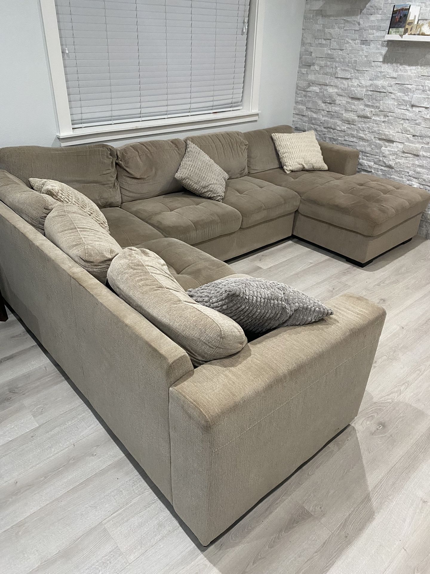 Sectional Sofa