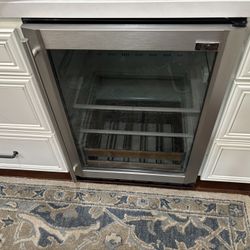 GE Monogram 24” Stainless Steel Beverage Mini Fridge