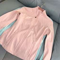 Lululemon 