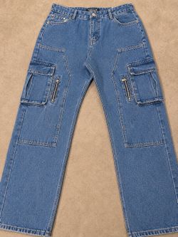Wash cargo baggy denim