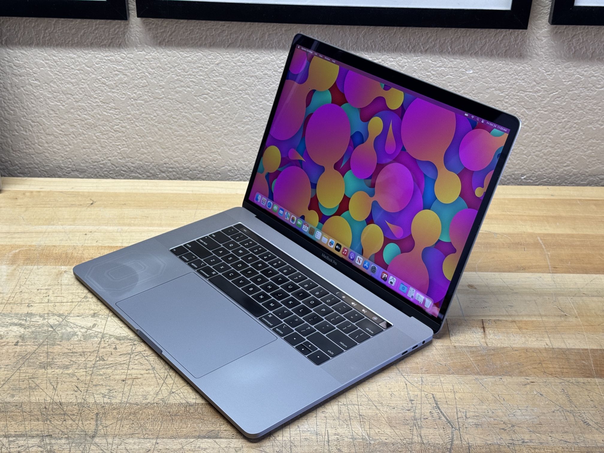 2019 15” MacBook Pro - 2.3 GHz i9 - 16GB - 500GB SSD
