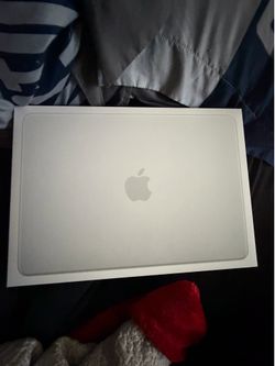 Mac book Neo Silver  512GB
