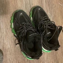 Balenciaga Tracks