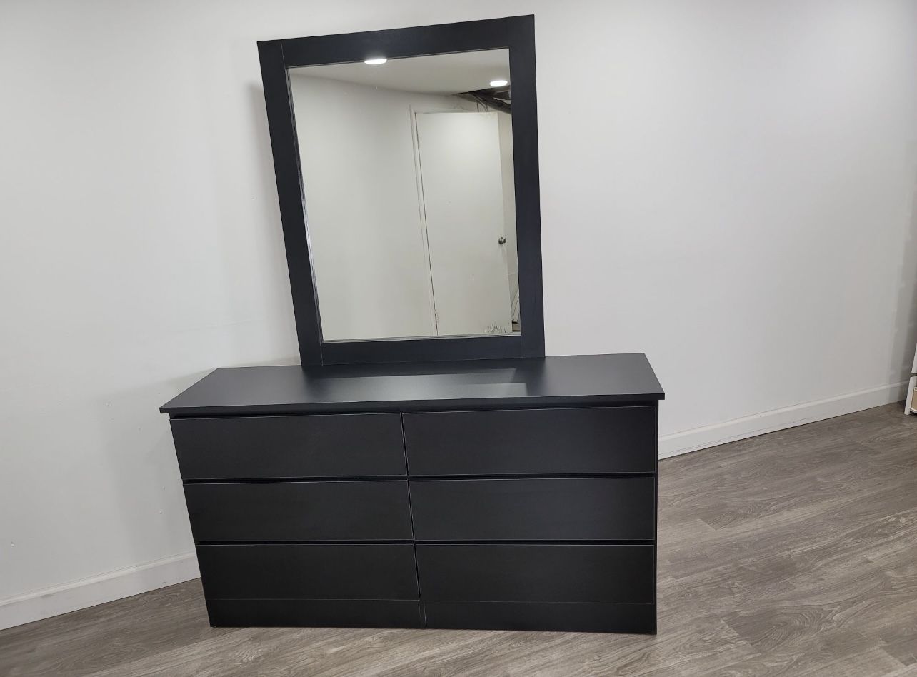 Dresser Whit Mirror
