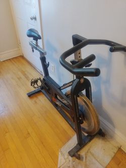Stationary bike swchig