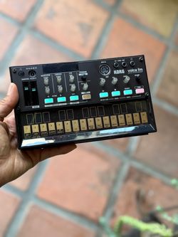 Korg Volca FM Digital FM Synthesizer