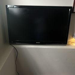 45” Sharp tv