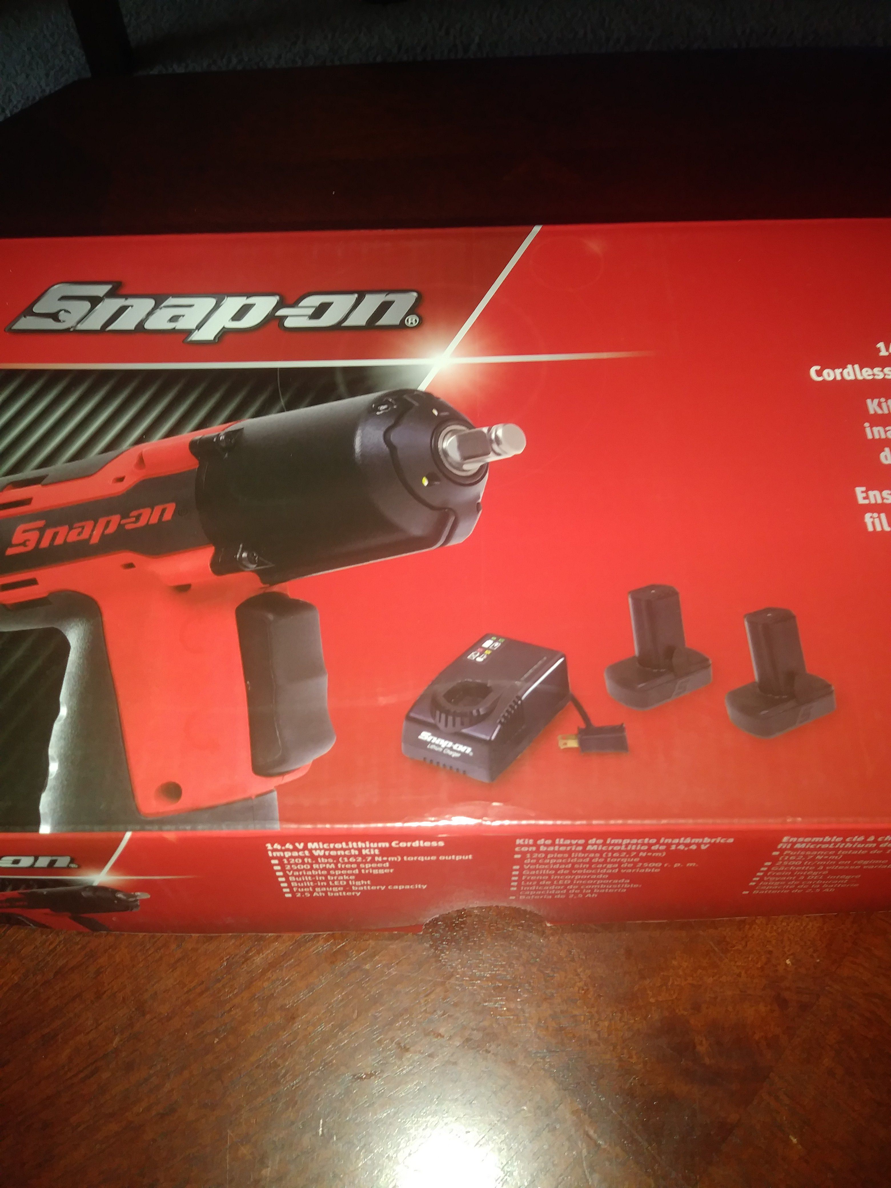 Snap on 14.4v microlithium cordless impact wrench kit brand new