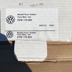 OEM VW Carpet Mats Beetle Conv 00-04 