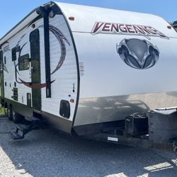 2019 Forest River Vengeance 29V Toy Hauler 