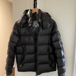 Excellent Condition Authentic Size 3 Moncler 