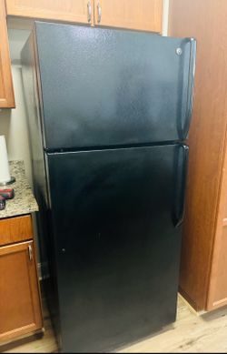 GE Fridge