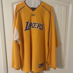 Laker Warm Up