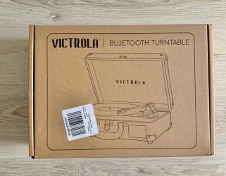 🎵🎶New Victrola Journey Bluetooth Suitcase Record Player with 3-speed Turntable🎶🎵REDUCED
