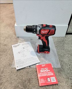 Milwaukee Drill M18